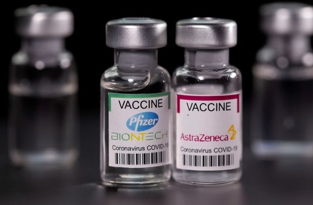 Người tiêm mũi 1 vaccine Moderna thì mũi 2 tiêm được vaccine nào?